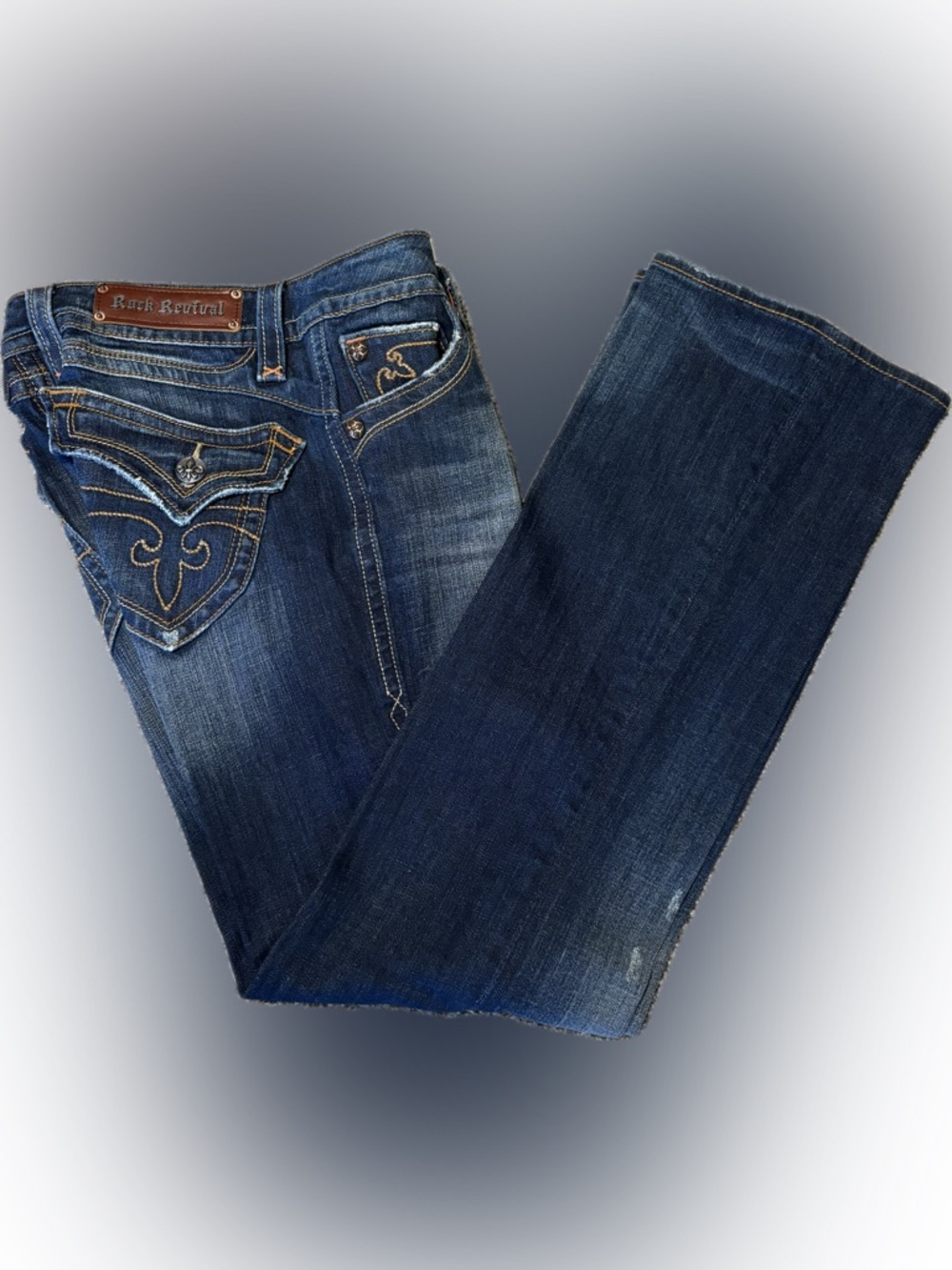E145 Rock Revival Low-Rise Chrissie Jeans, Size 30